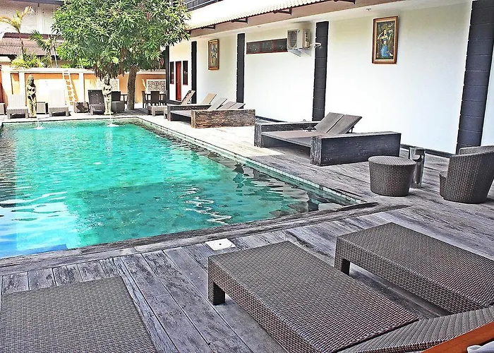 Hostel Mirah