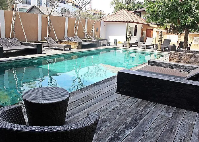 Mirah Hostel Legian (Bali)