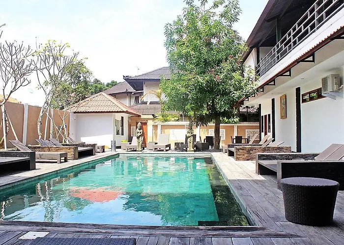 Hostel Mirah