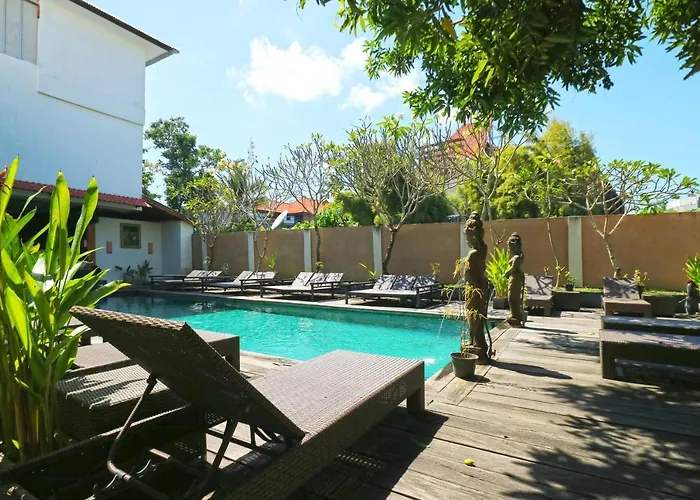 Hostel Mirah