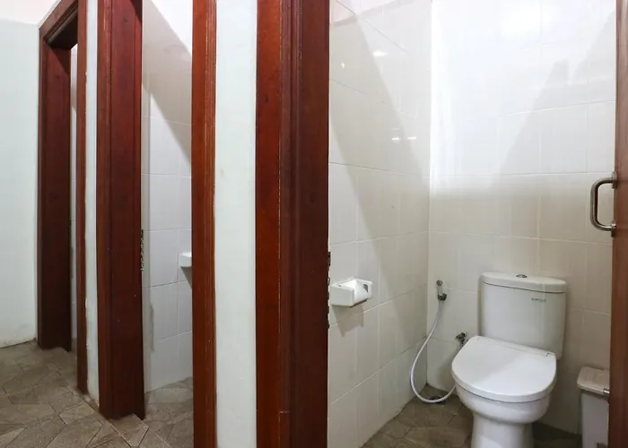 Mirah Hostel